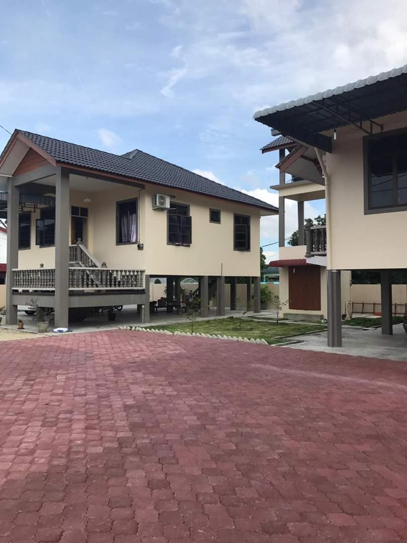 Teratak Tok Wan 1 And 2 Villa โกตาบารู ห้อง รูปภาพ