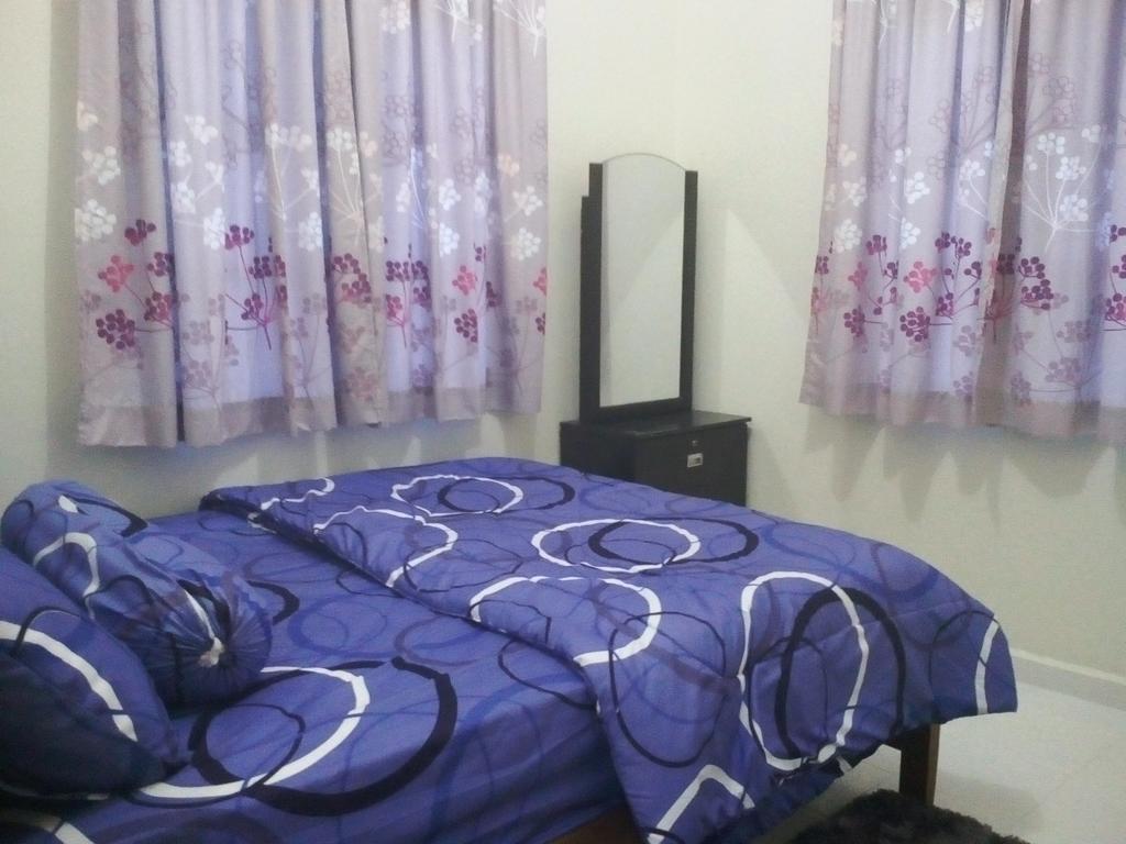 Teratak Tok Wan 1 And 2 Villa โกตาบารู ภายนอก รูปภาพ